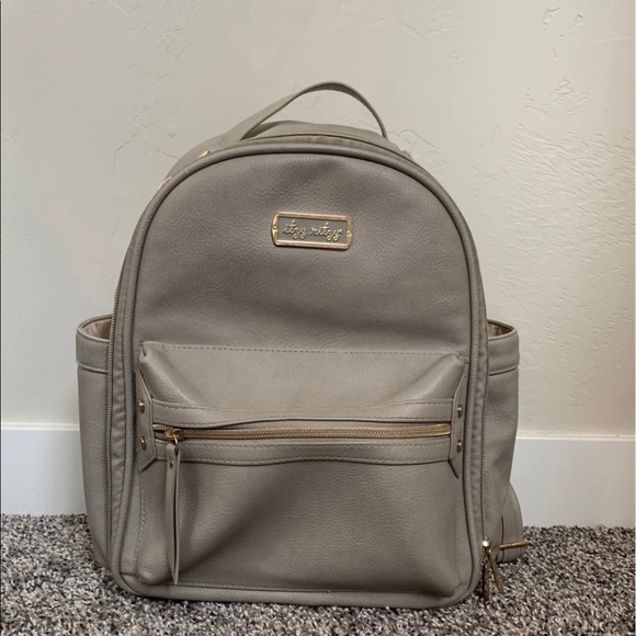 Itzy Ritzy Grey Mini